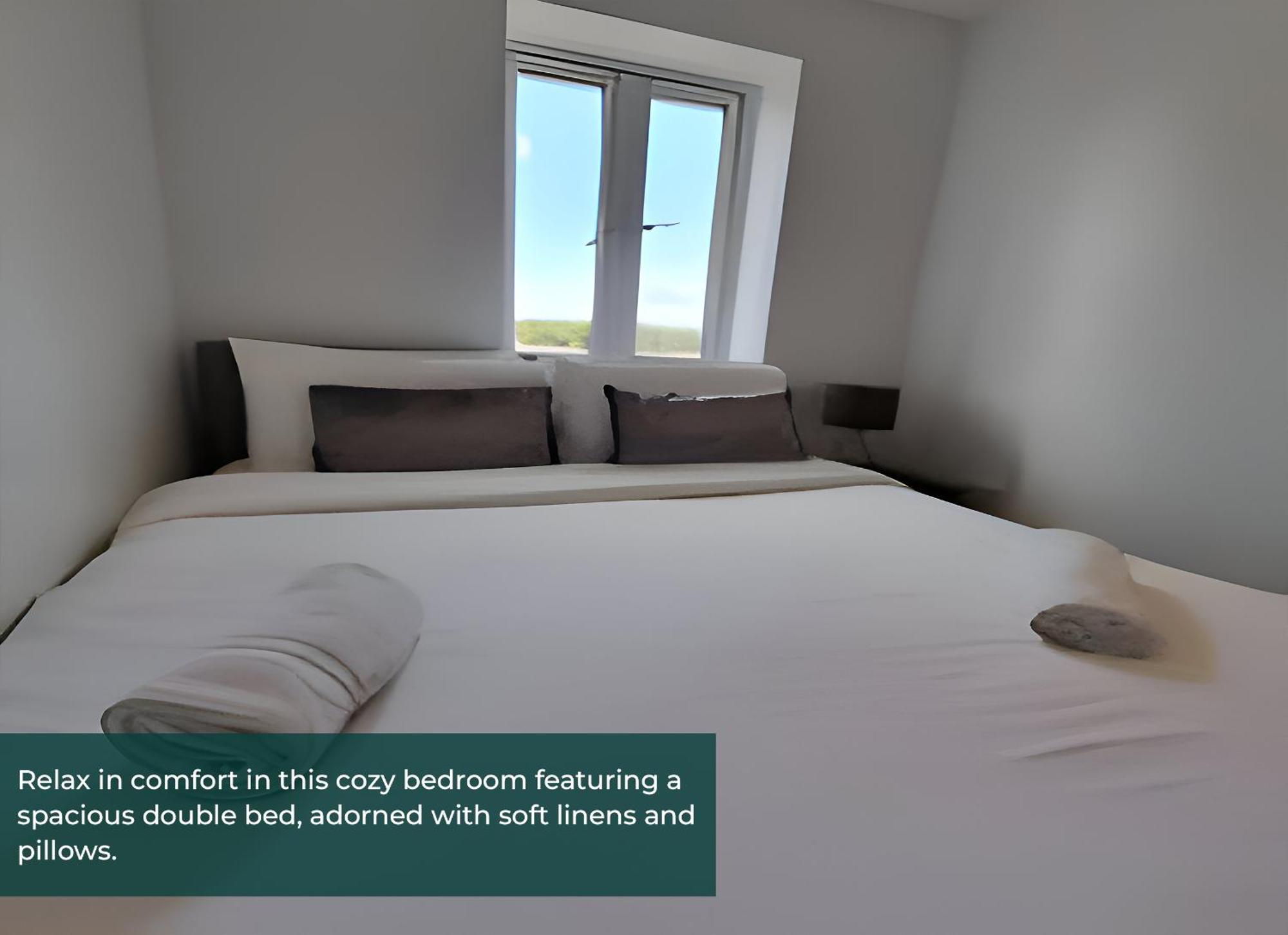 Cliffe Terrace 2Bed 2 Bath Free Parking Space Chatham  Exterior foto